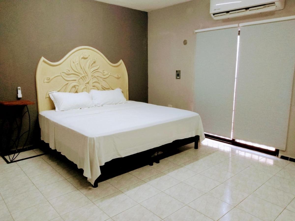 Casa Ixchel - 450M To Downtown, Wifi, Hot Water, Ac Hotell Valladolid  Exteriör bild